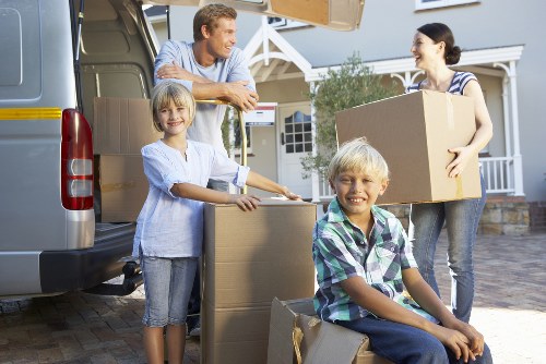 Affordable man and van transport for Twickenham businesses